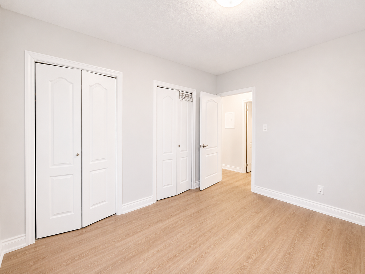 112 St Joseph'S Dr #307 - Photo 6 of 9