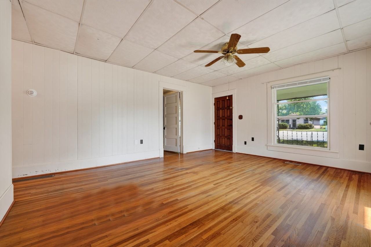 133 N Gorin St - Photo 4 of 16