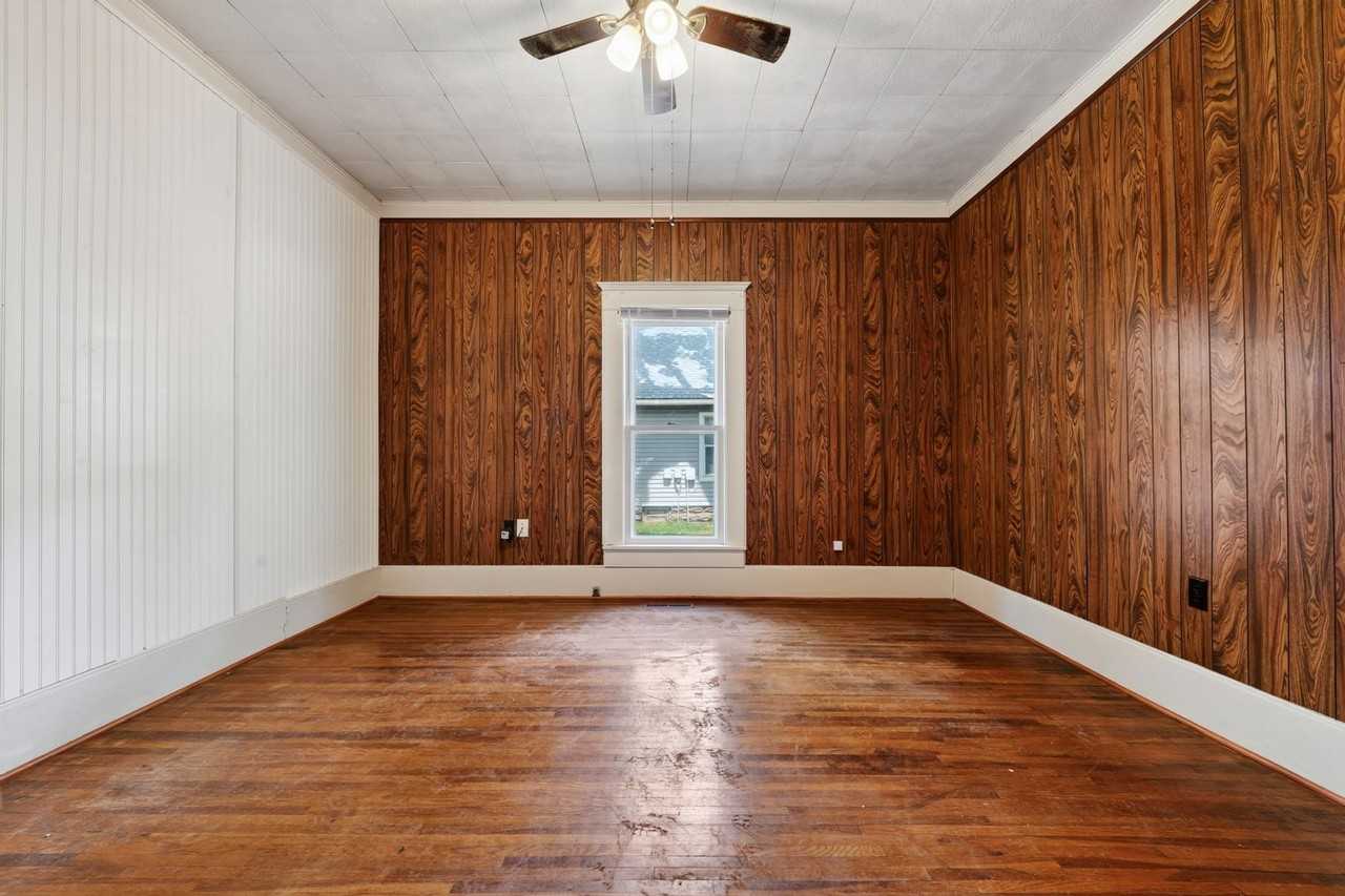 133 N Gorin St - Photo 7 of 16