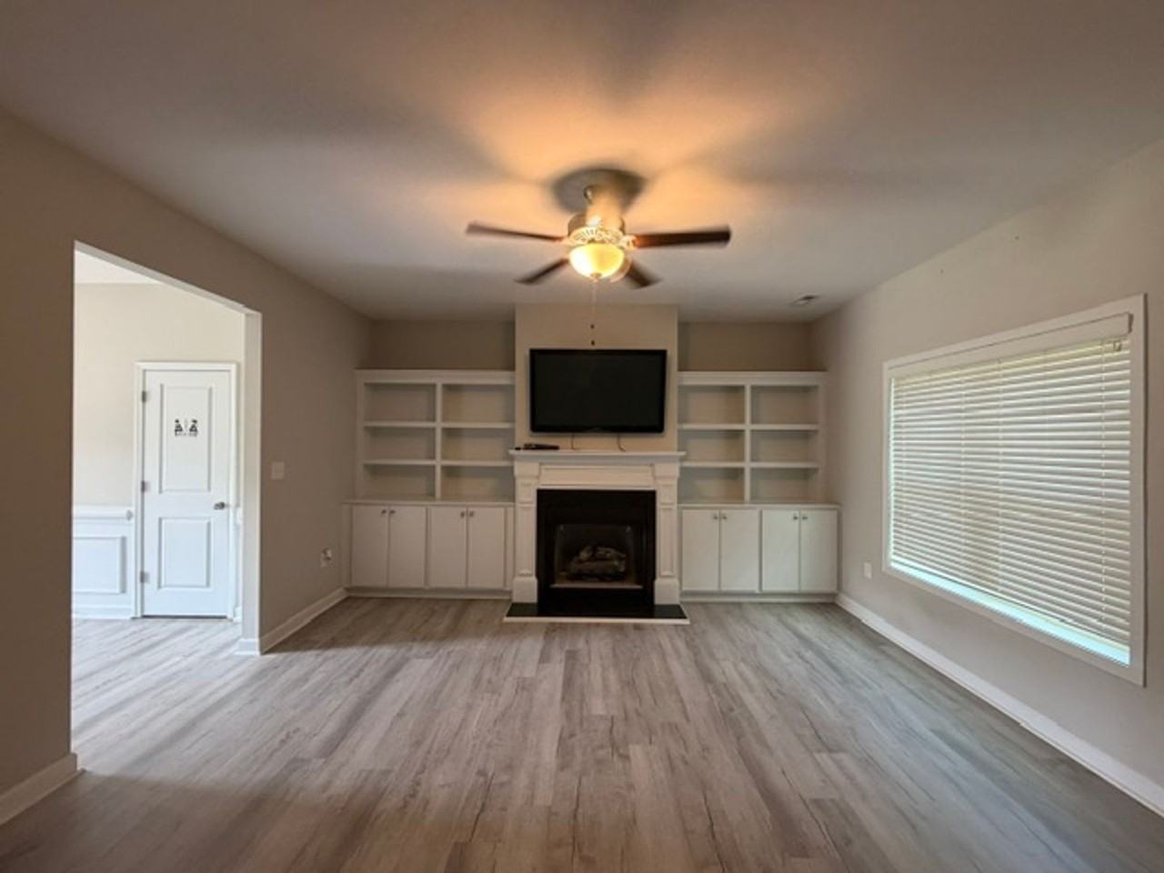 251 Melody Ln - Photo 4 of 22