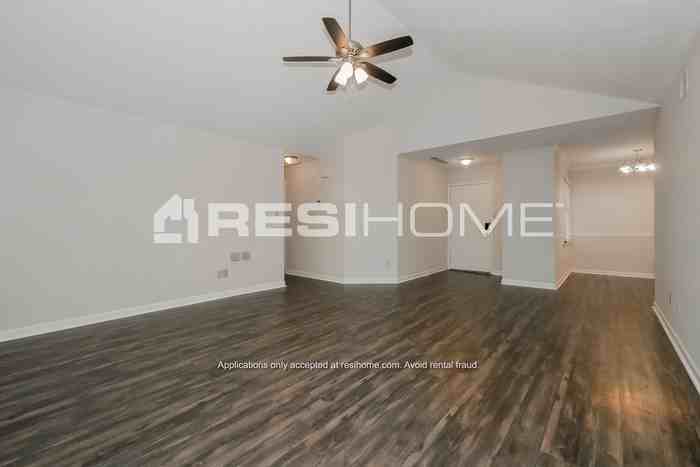 10 Homeport Dr - Photo 5 of 19