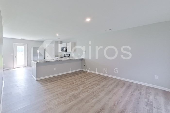 861 Vistamount Path - Photo 2 of 30