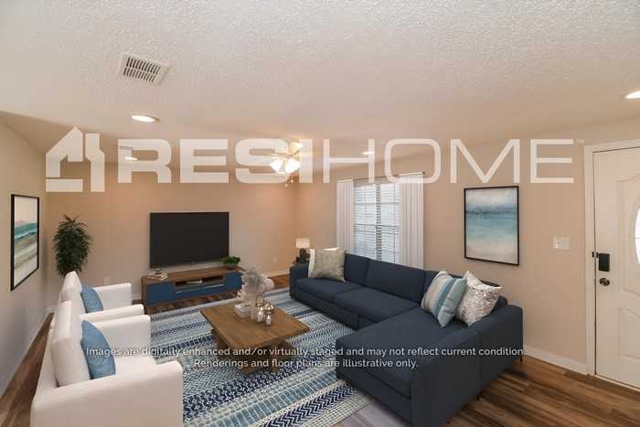2650 Kenwood Dr E - Photo 2 of 17