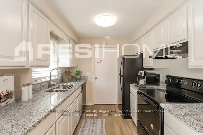 2650 Kenwood Dr E - Photo 4 of 17