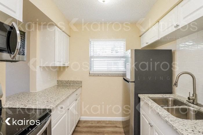 16 Spring Loop Cir - Photo 5 of 15