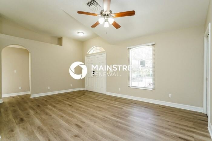 2710 16th St W - Photo 4 of 16