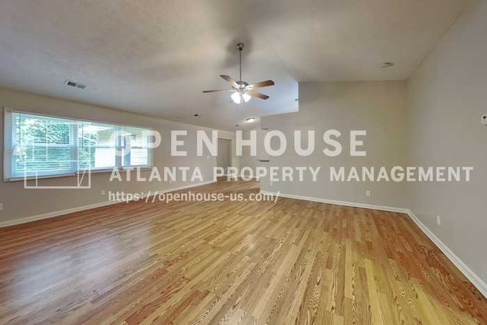 1719 Colemans Lndg - Photo 6 of 20