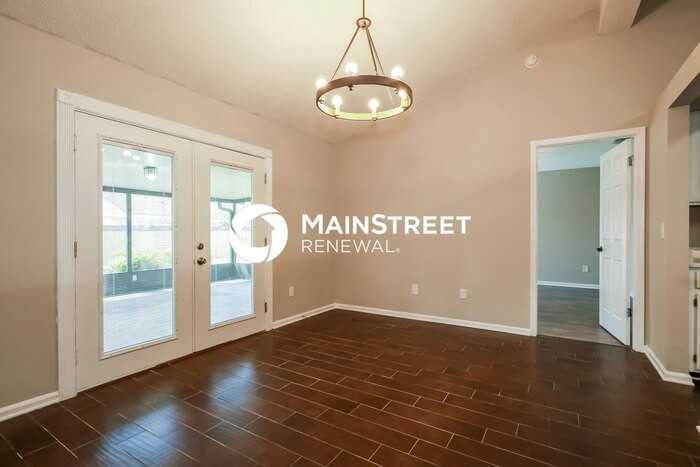 4248 Beauregard Ct - Photo 6 of 16