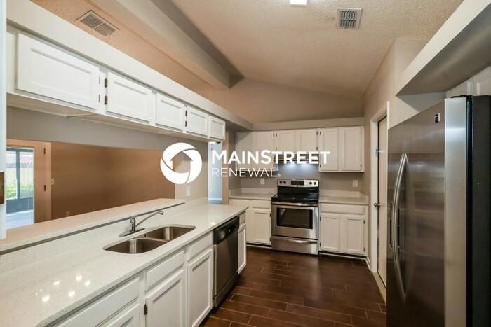 4248 Beauregard Ct - Photo 7 of 16