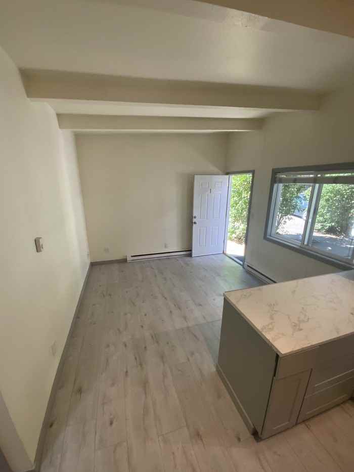415 165th St S #1 - Photo 6 of 12