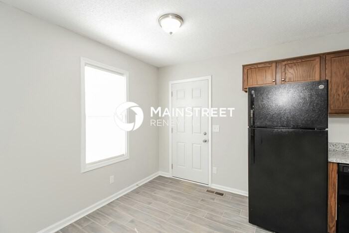 581 Southern Trace Dr - Photo 3 of 18