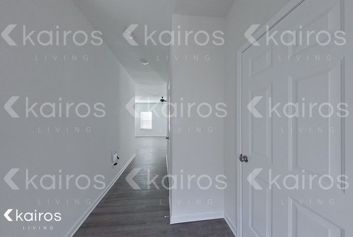 3474 Bridgewood Dr - Photo 2 of 24