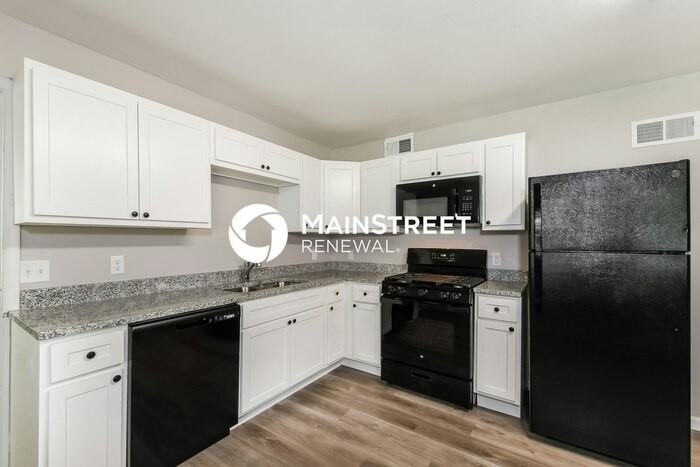 1308 Claudine Dr - Photo 7 of 16
