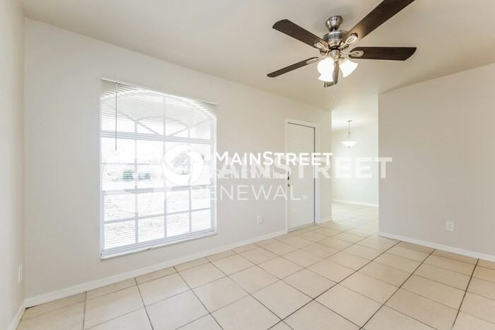 2612 63rd St W - Photo 5 of 14