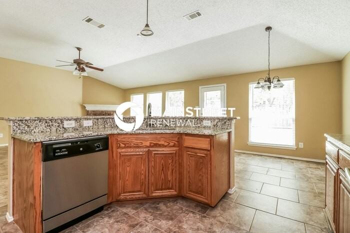 8005 Mcmurtry Dr - Photo 7 of 15