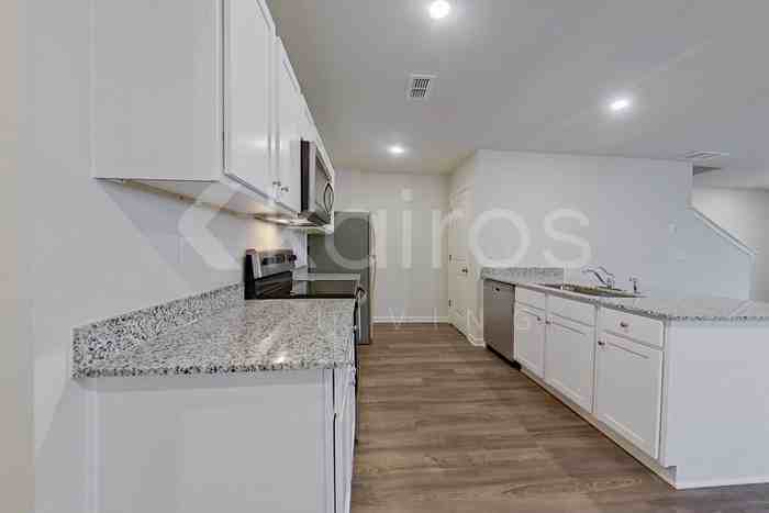 329 Ironwood Ct - Photo 5 of 22