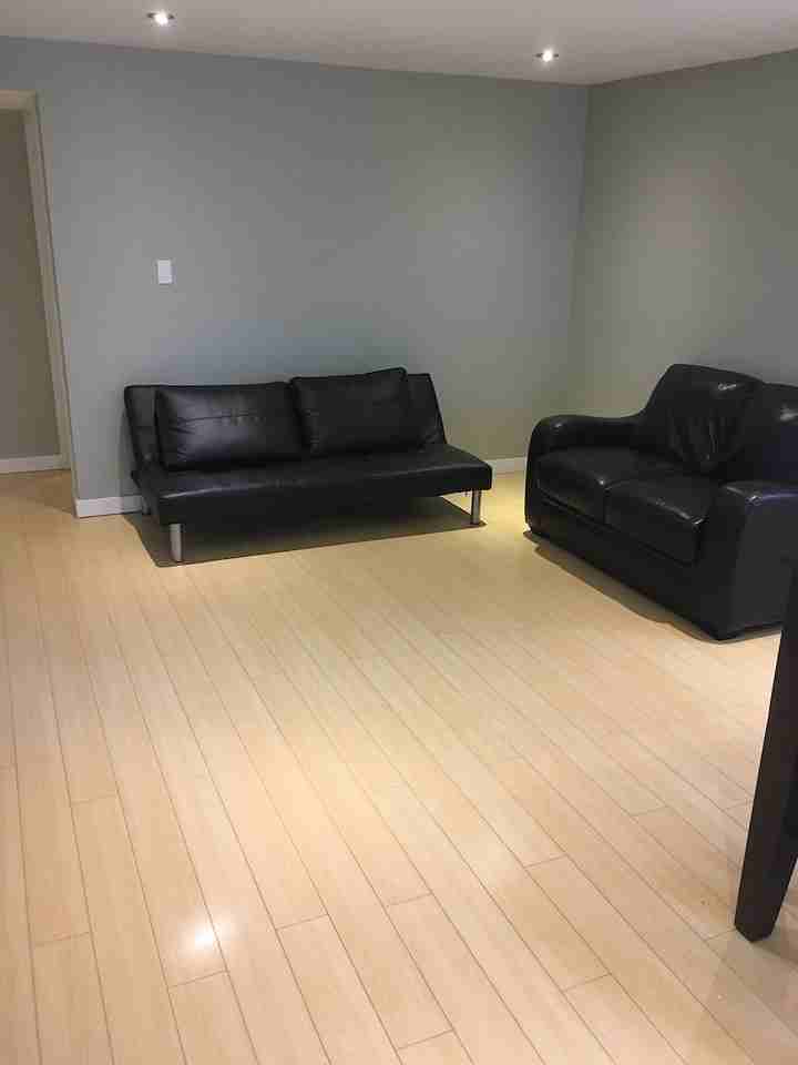 2440 22a St Nw - Photo 4 of 13