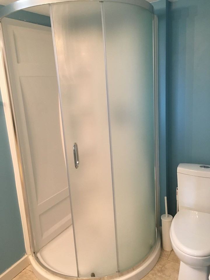 2440 22a St Nw - Photo 6 of 13