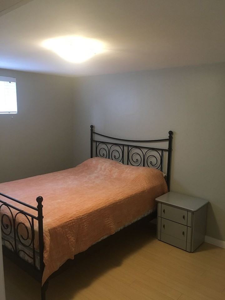 2440 22a St Nw - Photo 7 of 13