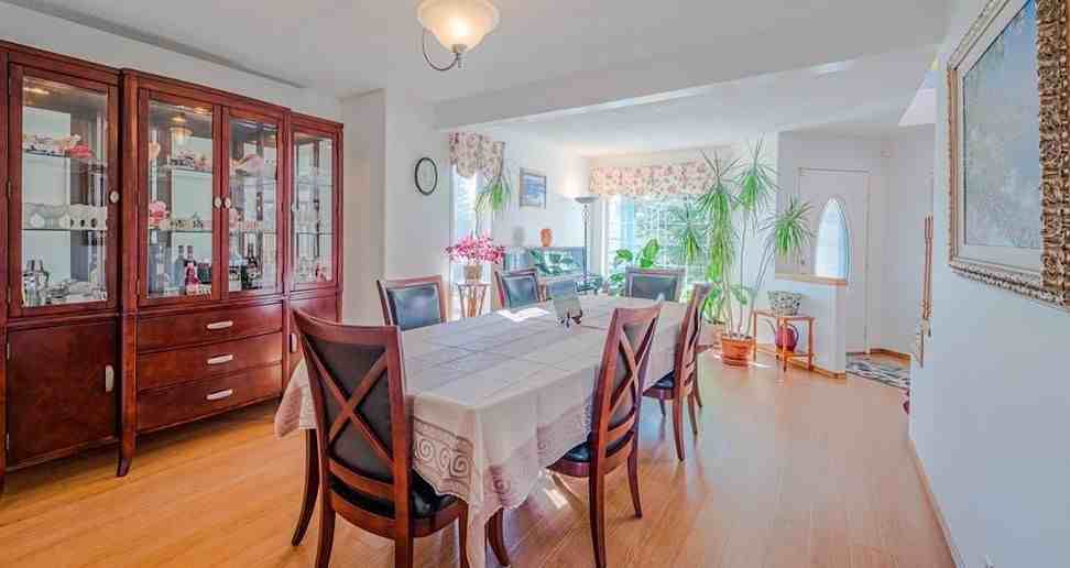 70 Schooner Close Nw - Photo 4 of 16