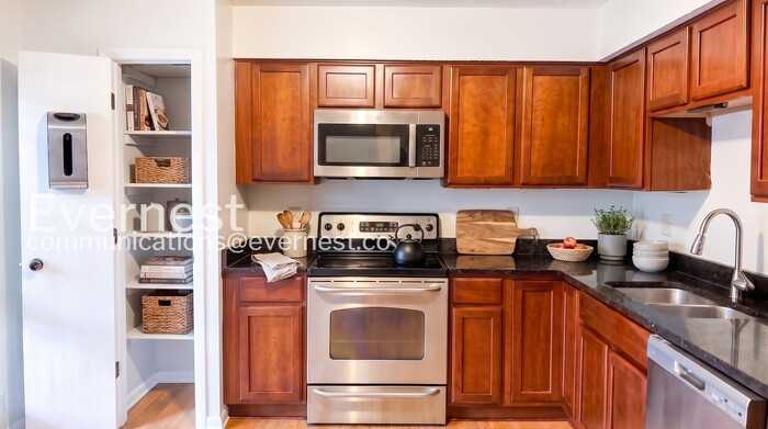 1268 Michigan Ave - Photo 2 of 50