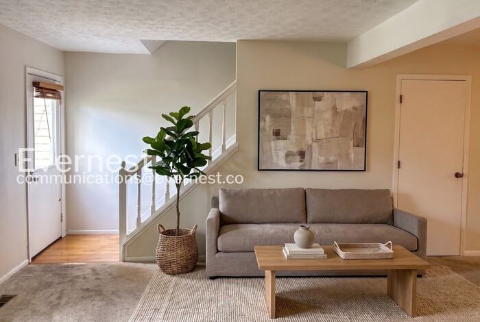 1268 Michigan Ave - Photo 4 of 50