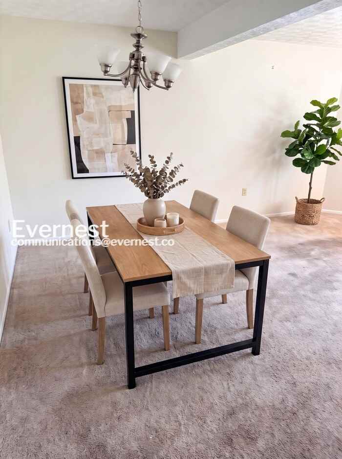 1268 Michigan Ave - Photo 6 of 50