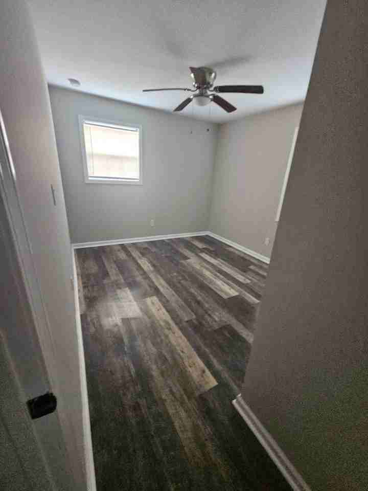 Vesta Avenue Apartments - Photo 2 of 17