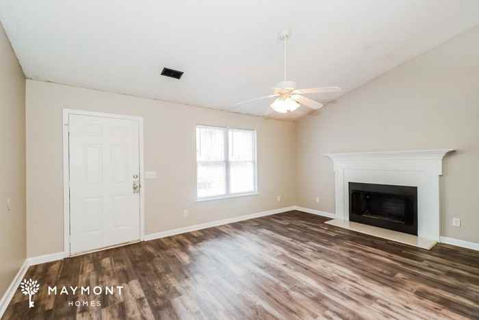 709 Rockhaven Dr - Photo 5 of 12