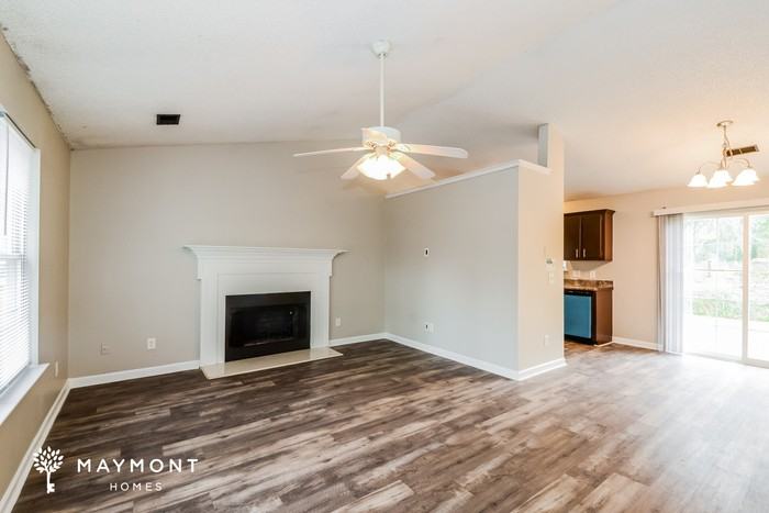 709 Rockhaven Dr - Photo 6 of 12