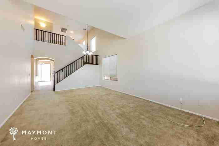 7413 W Gary Way - Photo 2 of 13