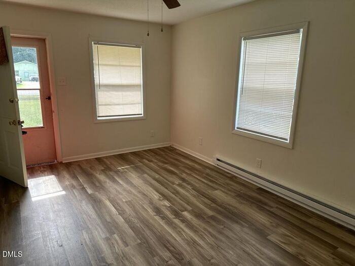 4212 S Alston Ave - Photo 3 of 15