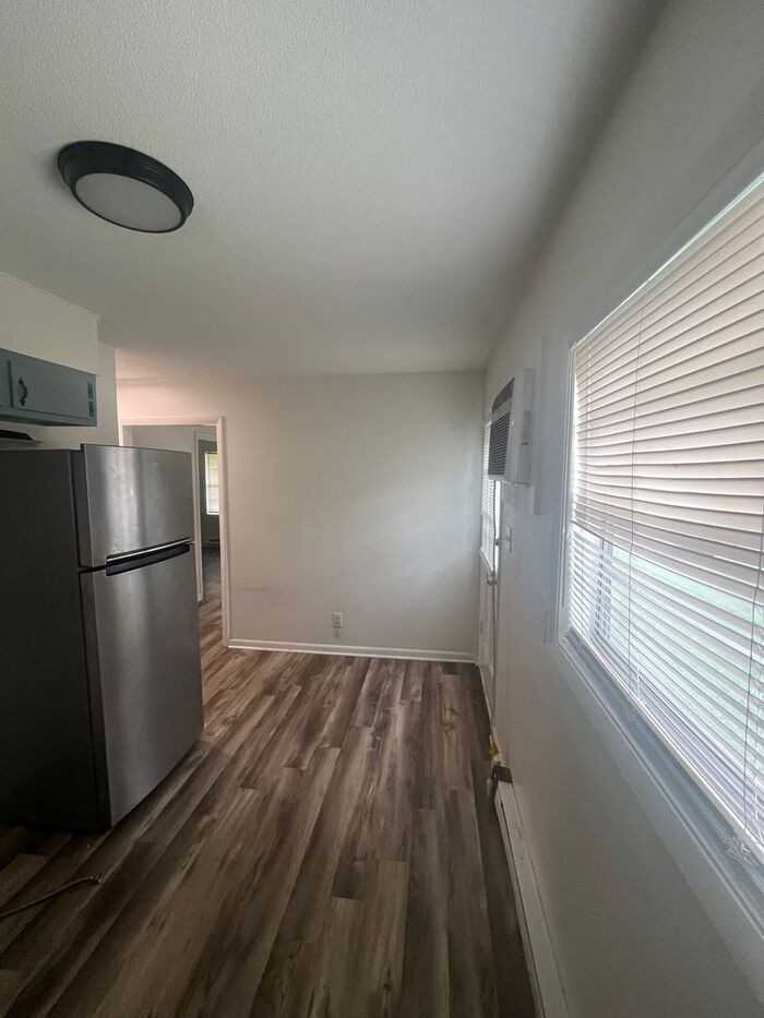 4212 S Alston Ave - Photo 7 of 15