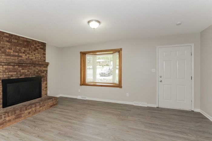 4808 Jamee Dr - Photo 2 of 10