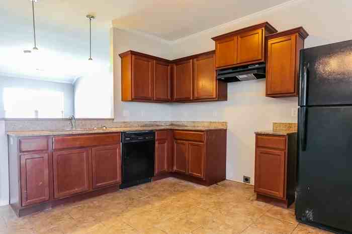 12805 Bell Flower Dr - Photo 6 of 13