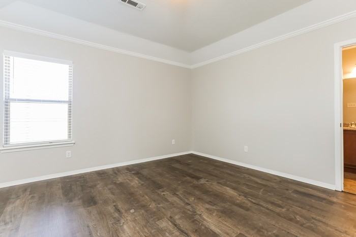 12805 Bell Flower Dr - Photo 7 of 13