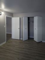 featured image of 307 N Prairieview Rd