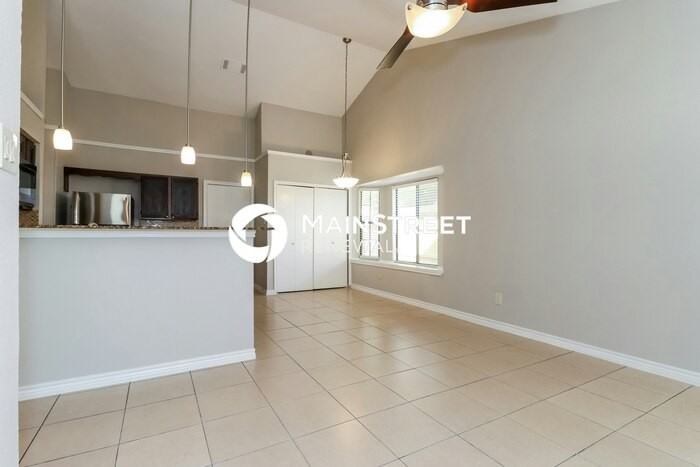 3224 Woodstone Trl - Photo 4 of 16