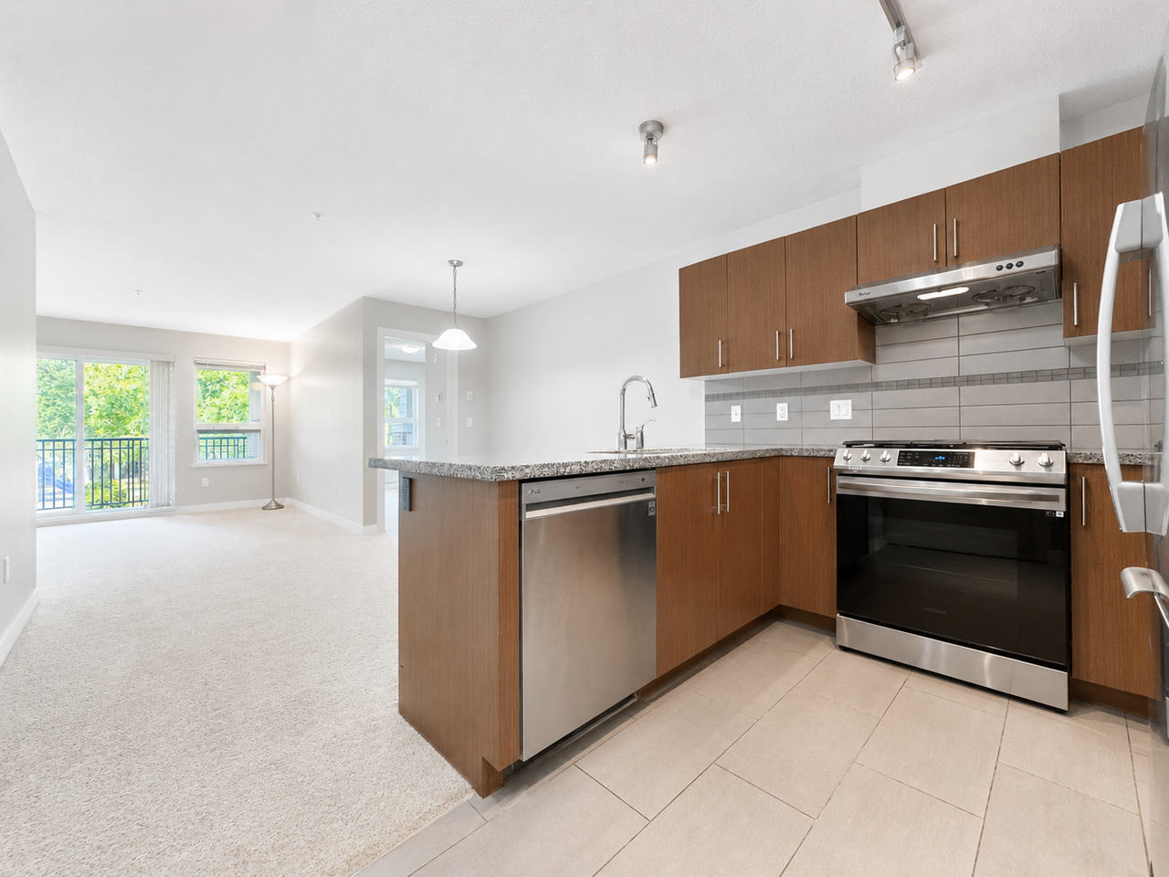 8600 Park Road #210 - Photo 6 of 20