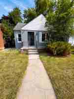 featured image of 10620 Mckinney St