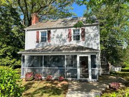 featured image of 1305 Cherry Ave