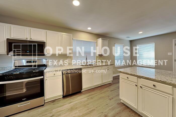 2839 Park Place Dr - Photo 6 of 23