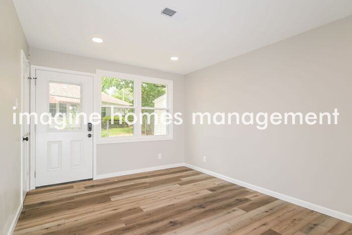 1208 San Jacinto Ct - Photo 5 of 19