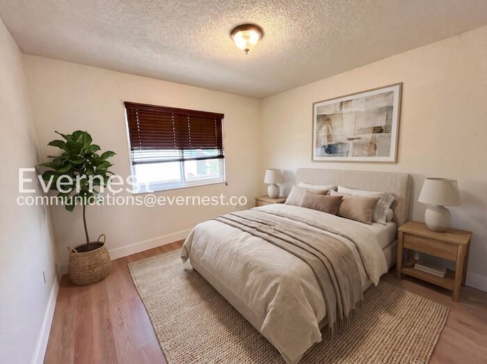 6980 Goldfield Dr - Photo 5 of 26