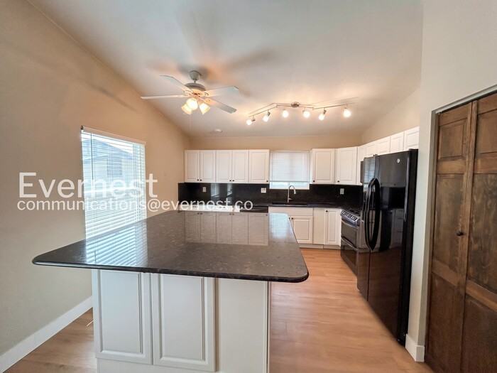 6980 Goldfield Dr - Photo 7 of 26