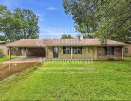 featured image of 124 Shamrock Dr