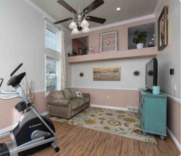 2212 N 700 W - Photo 6 of 26