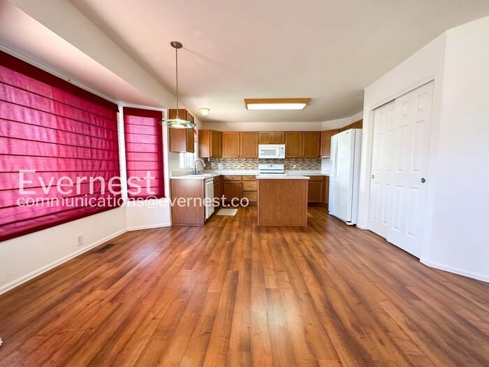 6431 E 114th Ave - Photo 7 of 23