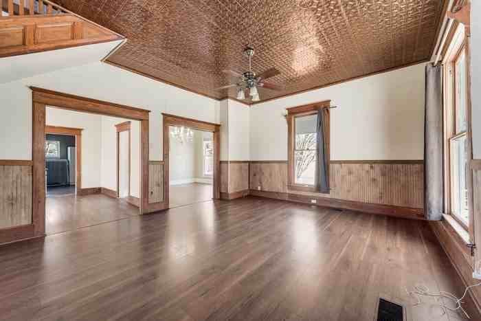 1400 Ash St - Photo 3 of 19