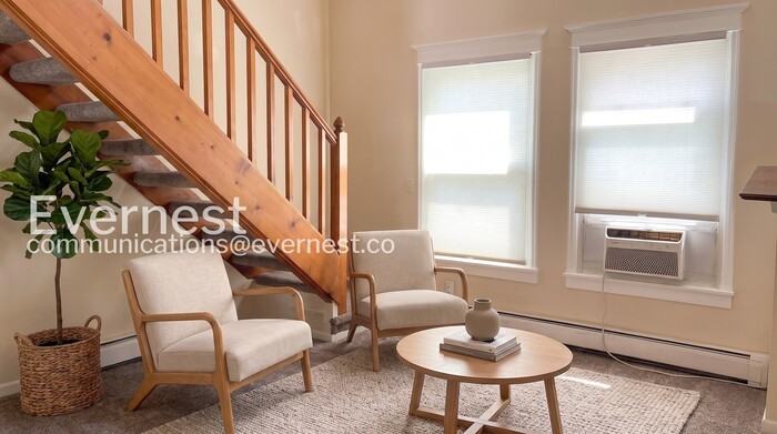 2205 Arapahoe Ave - Photo 2 of 18